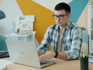 Prozessautomatisierung für Selbstständige: Wann es sich lohnt